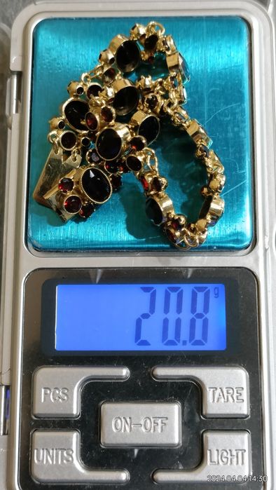 Vind brățară din aur 14kt cu granate Bohemia