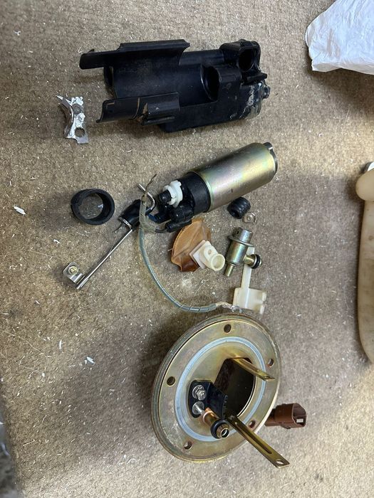 Бензинова помпа за Kawasaki Z750