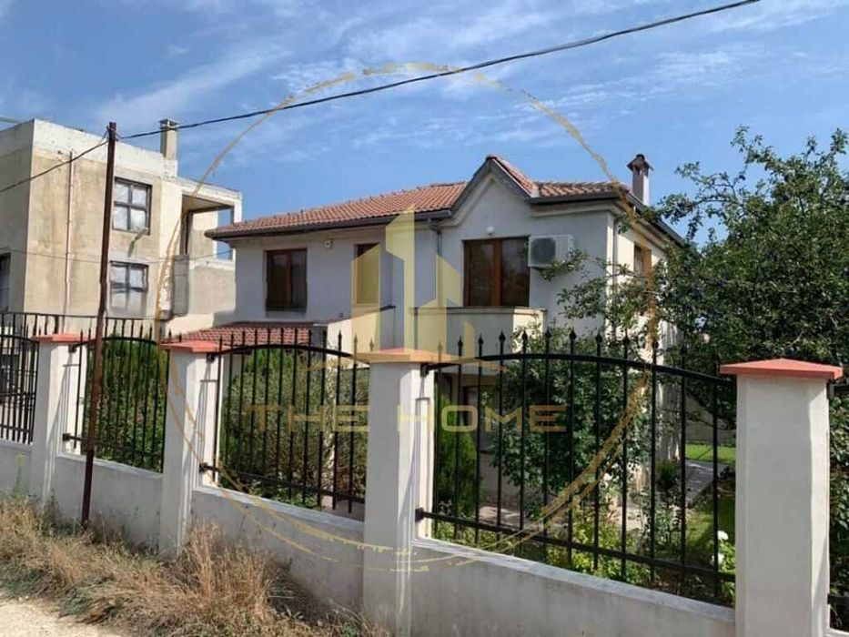 Дава се под наем Къща в Варна, м-т Траката - 172 кв.м за 1550 € - Снимка #16