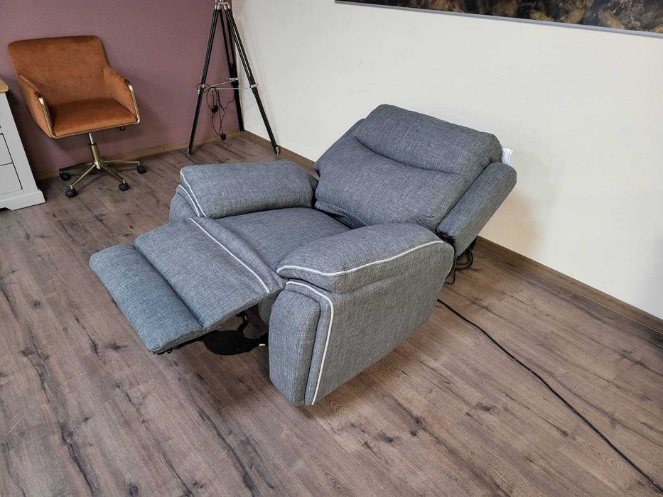 Сив фотьойл от плат с електрически релаксиращ механизъм