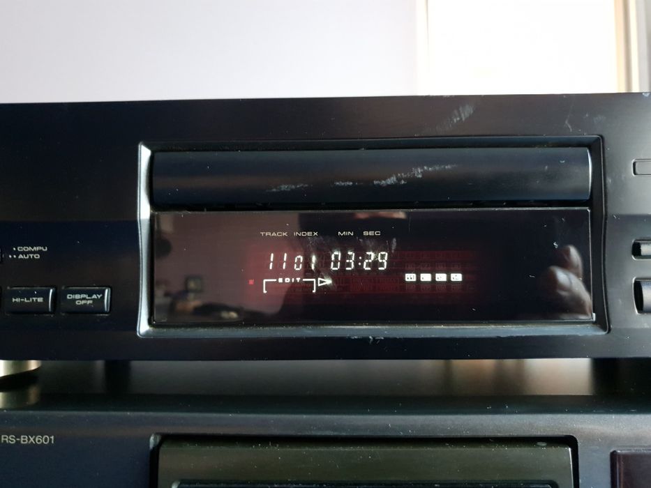 Pioneer PD-107 CD player