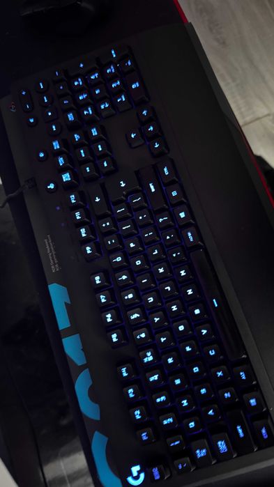 Клавиатура Logitech G213