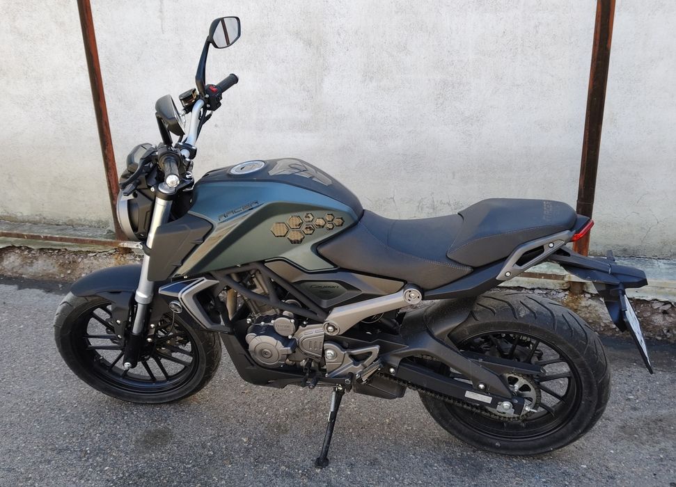 Мотоцикл Racer Caiman