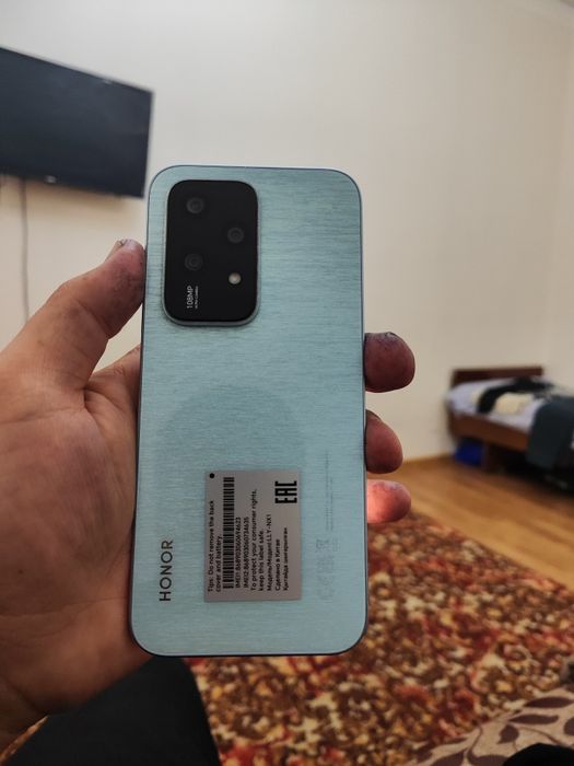 Honor 200 lite holati yangi