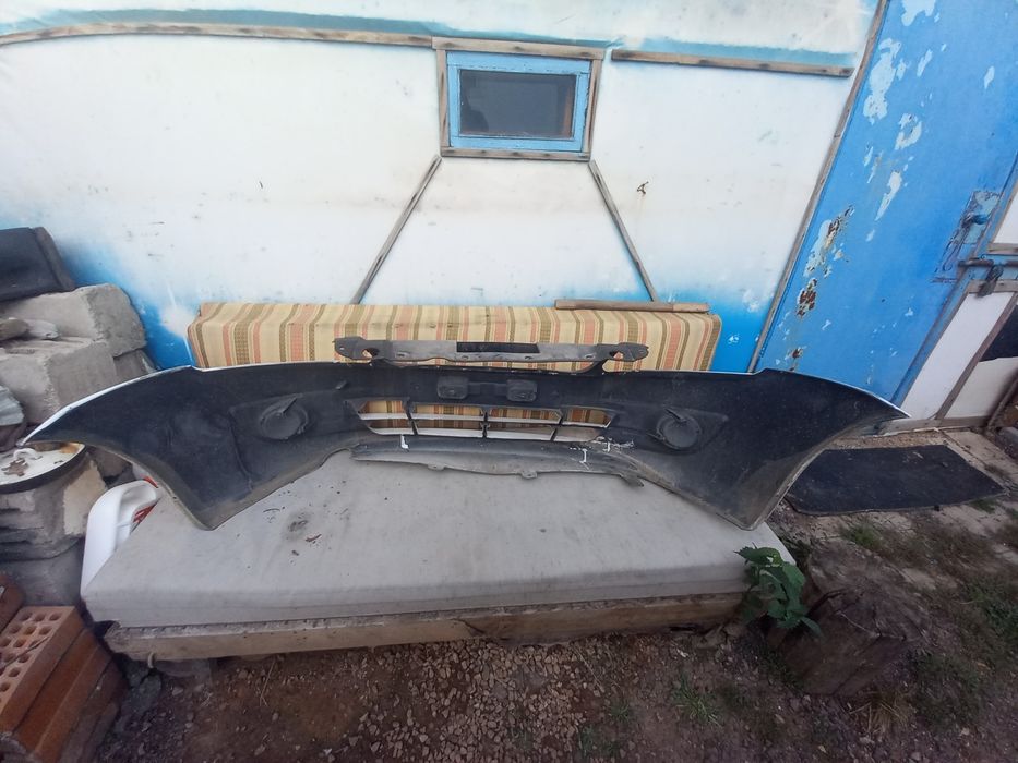Продам бампер лада гранта