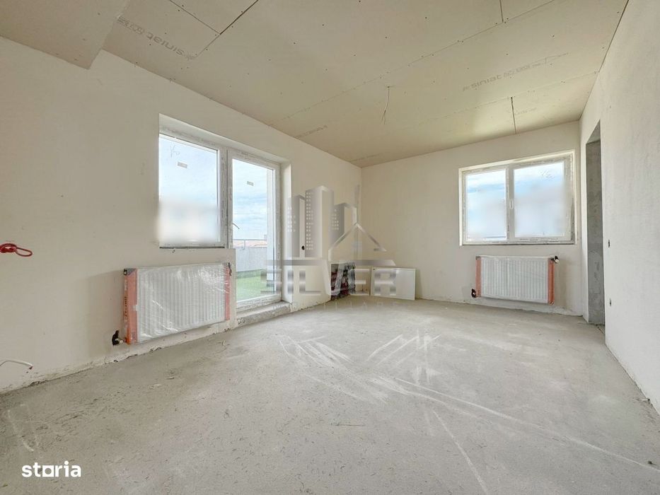 Apartament cu 2 camere dec.+terasa de 50 mp+boxa 5 mp.PRET REDUS!