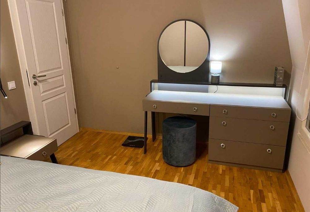 Дава се под наем Двустаен апартамент в к.к. Св.Св. Константин и Елена - 77 кв.м за 1000 € - Снимка #7