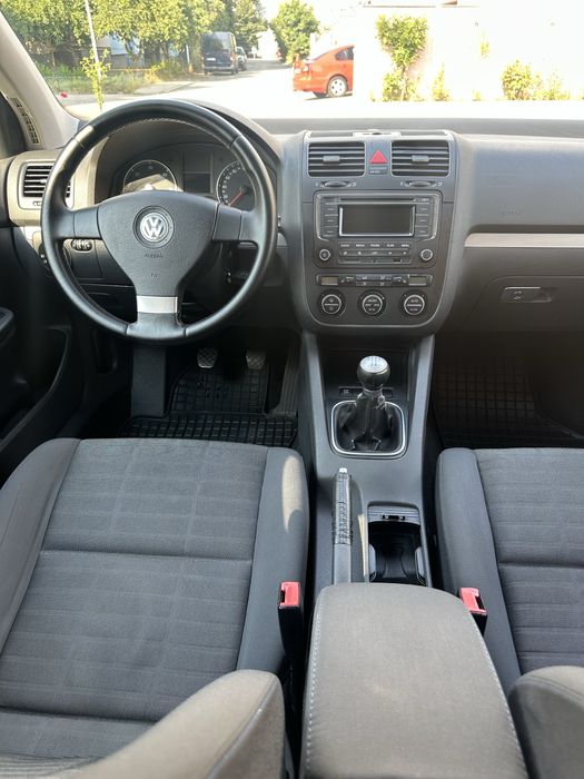 Vw golf 5 1,9 tdi an 2007