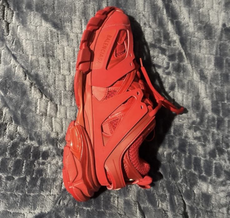 balenciaga tracks rosii