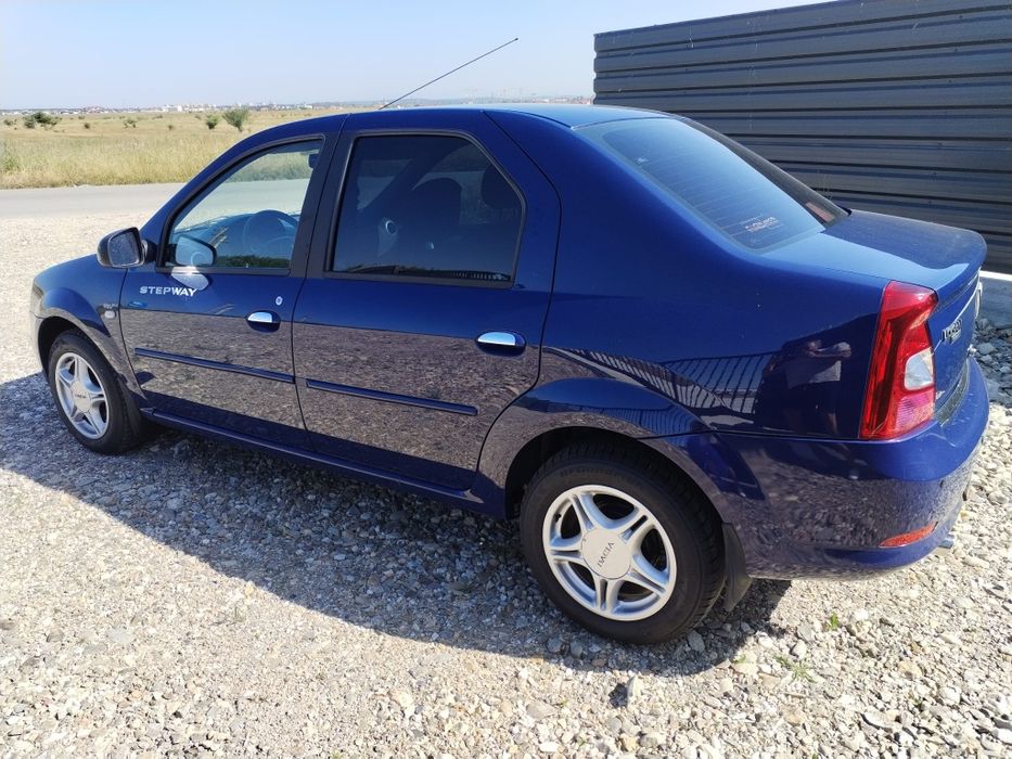 Vând Dacia Logan1.4 benzina