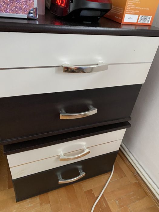 Corp cu cate 2 sertare, alb venghe