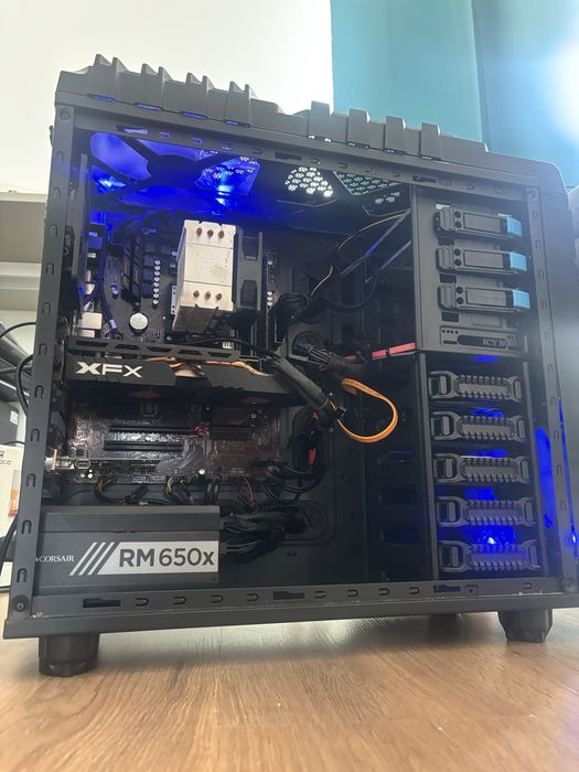 Unitate Gaming• Ryzen 7• Placa video 8gb•16Gb ram DDR4•SSD 256gb+ 1Tb