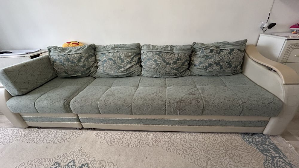 Диван бирюзовый 3м