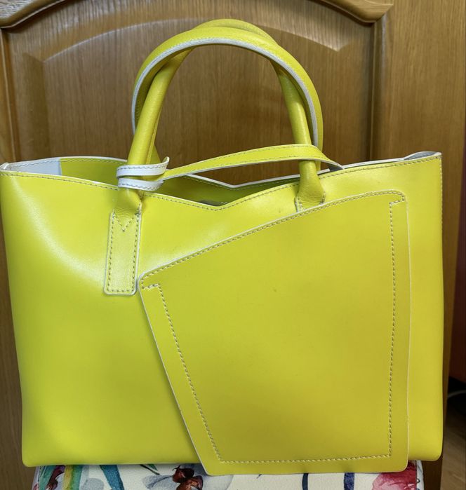 Брендовые сумки по 3 тыс тенге