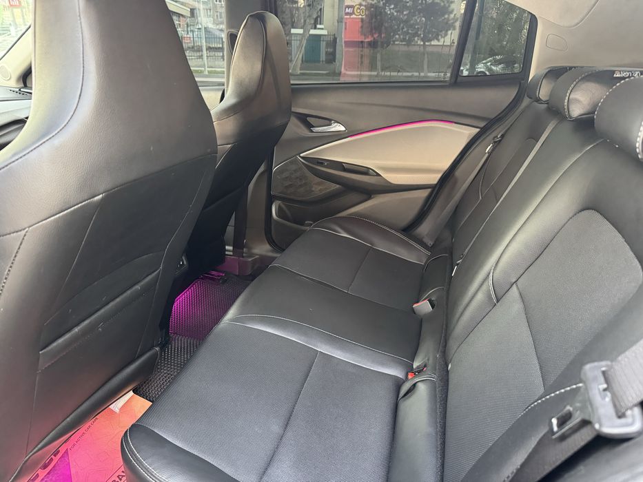 Продаёться оникс премиер плюс 2025 идеальном состояние установлен газ