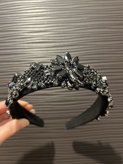 Красива диадема с  кристали