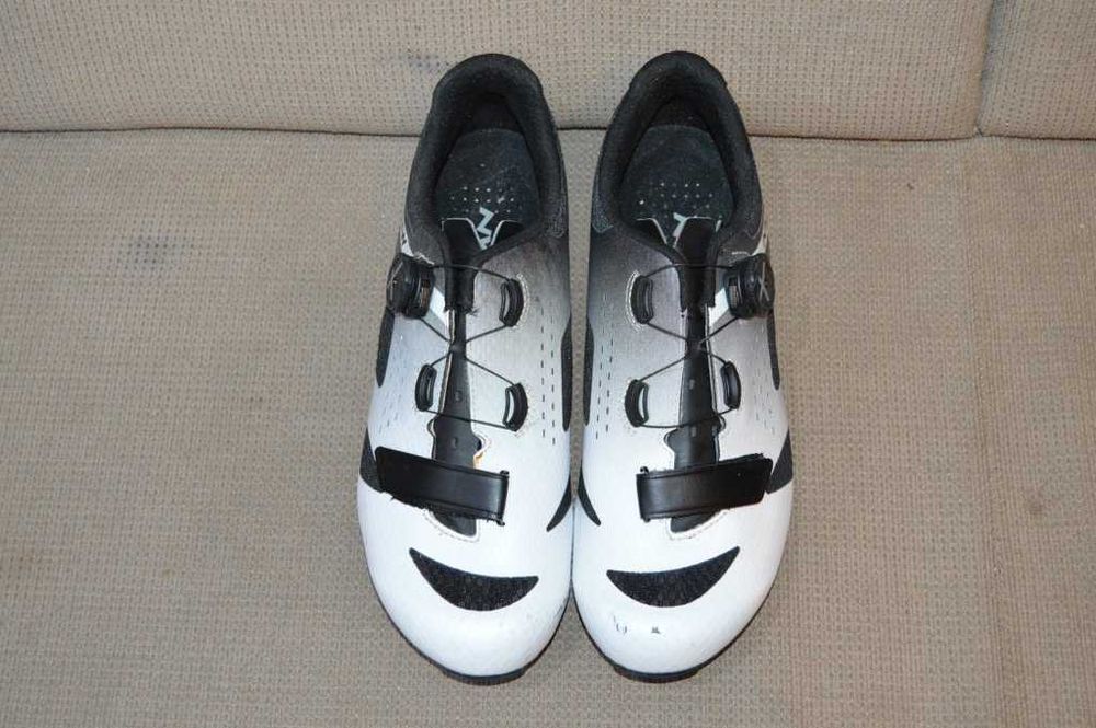 Pantofi Ciclism Șosea Northwave Storm Carbon - Mărimea 45 (29 cm), Talpă Carbon Index 12, Închidere Micrometrică