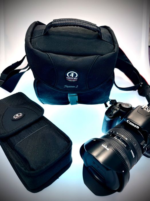 Canon 450D kit cu 4 obiective și blitz
