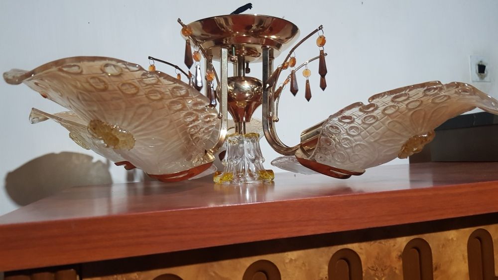 Sotiladi:2ta klassik lustra