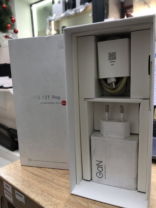 Xiaomi 13T 12/512gb (p25)