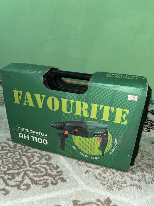 Перфоратор FAVOURITE RH 1100