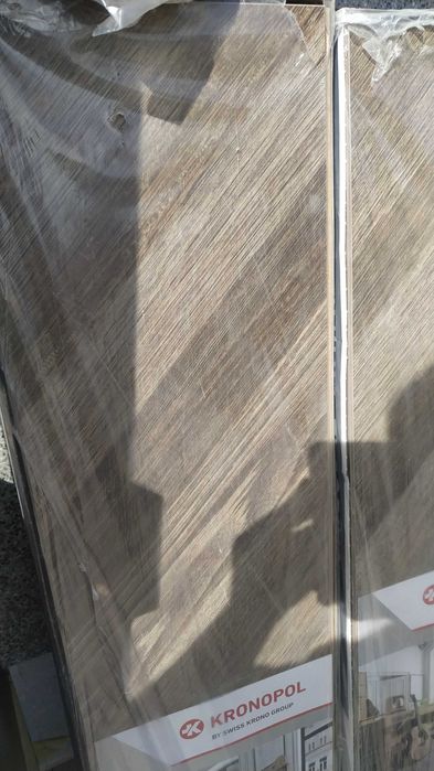 подоконник новый белый 7,5 метра