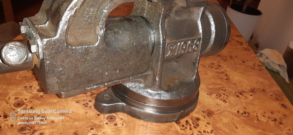 тиски СССР 1968г.в