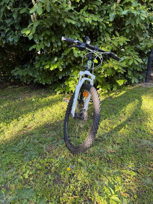 Продавам детски велосипед HEAD RIDOTT III 24"