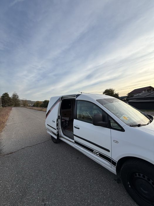 Vând vw caddy 1.9