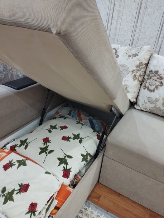 Угловой диван