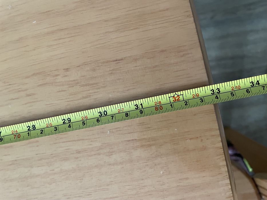 Продам стол и 4 стула