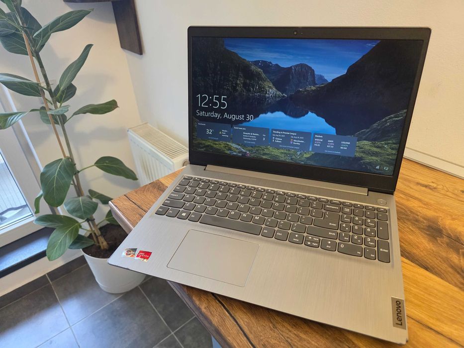Laptop Lenovo IdeaPad 3 15ADA05, AMD Ryzen 7 -4.0 GHz, 8GB, 1 TB - SSD