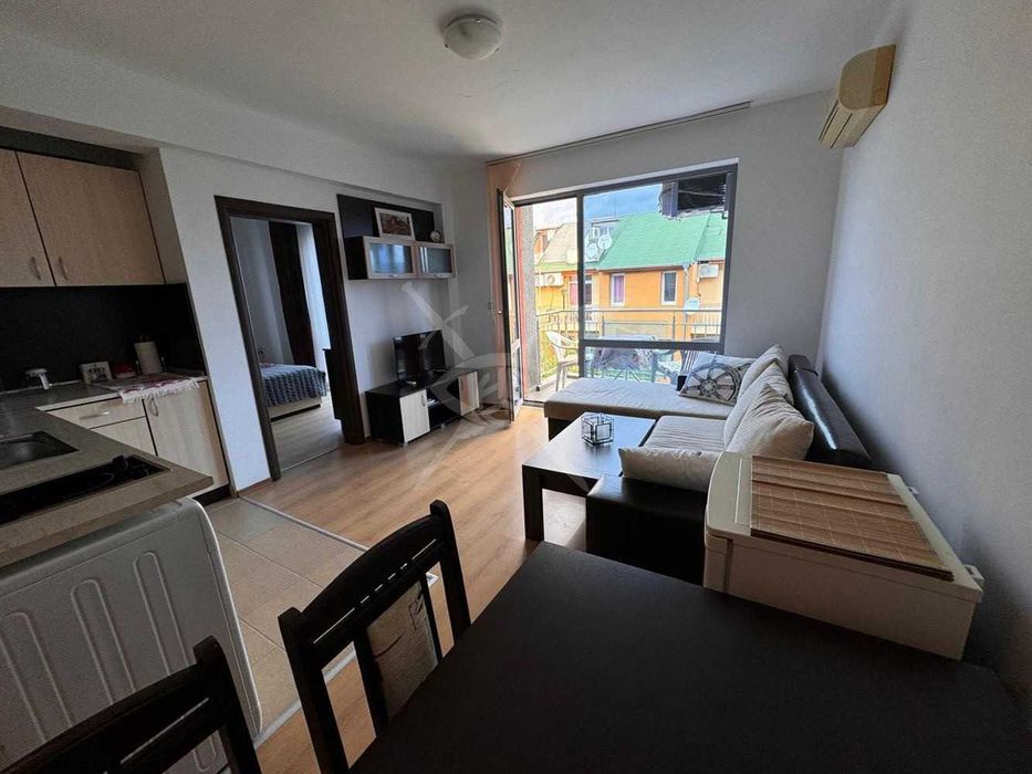 Продава се Двустаен апартамент в к.к. Слънчев бряг - 65 кв.м за 1308 €/кв.м - Снимка #4