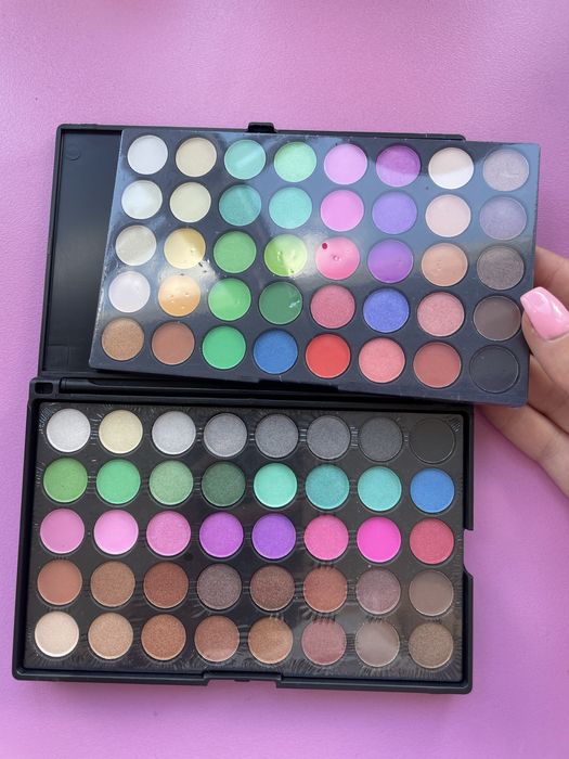 Сенки за очи чисто нов