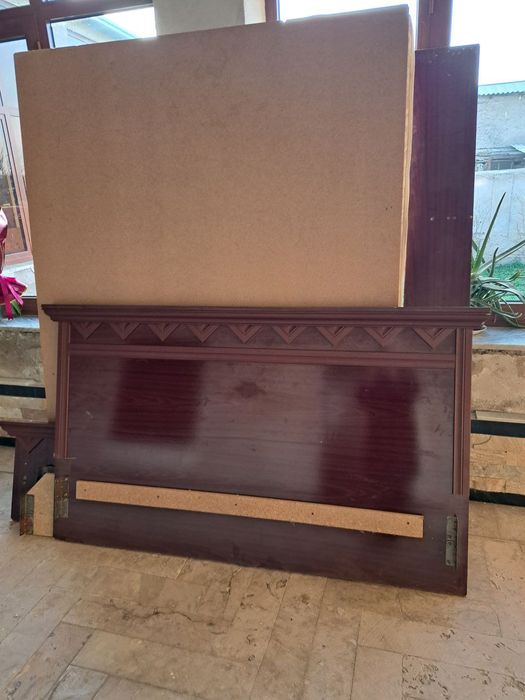 Спальни гарнитур сотилади