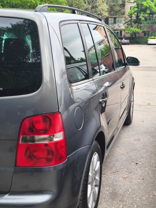 De vânzare wv Touran 19tdi BKC 105cp 77kw