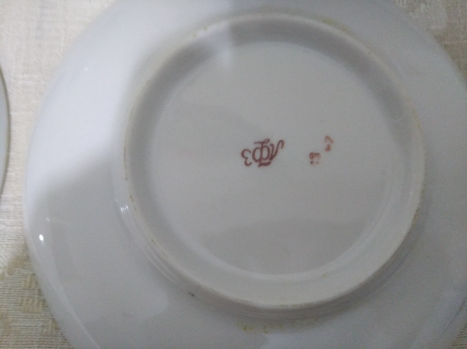 блюда, блюдца, чайники