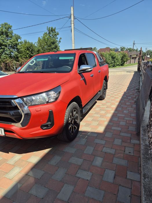 Toyota Hilux 2.4