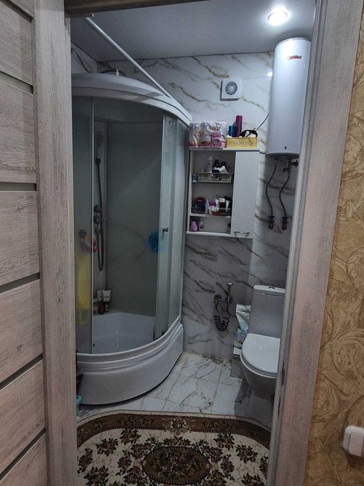 Продается 2х комнатная район Аэропорта