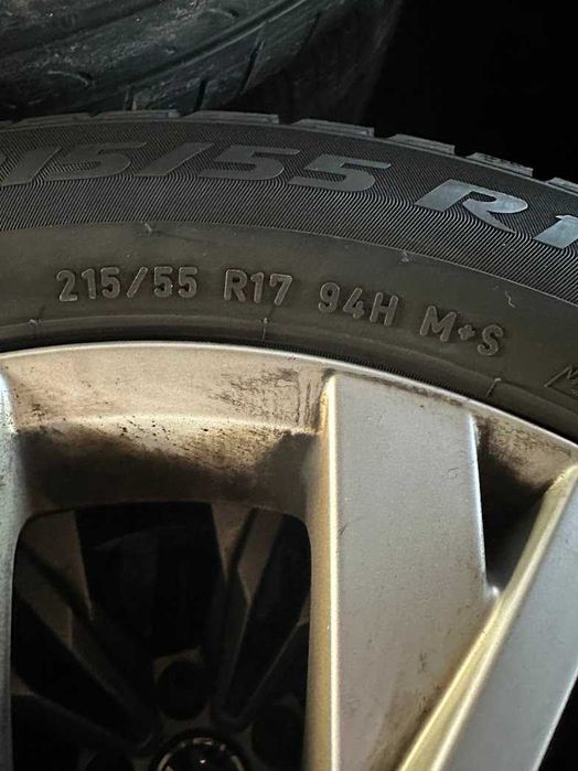 4бр. ал.джанти VW Stavanger 7Jx17 ET38 + зимни гуми Pirelli 215 55 17