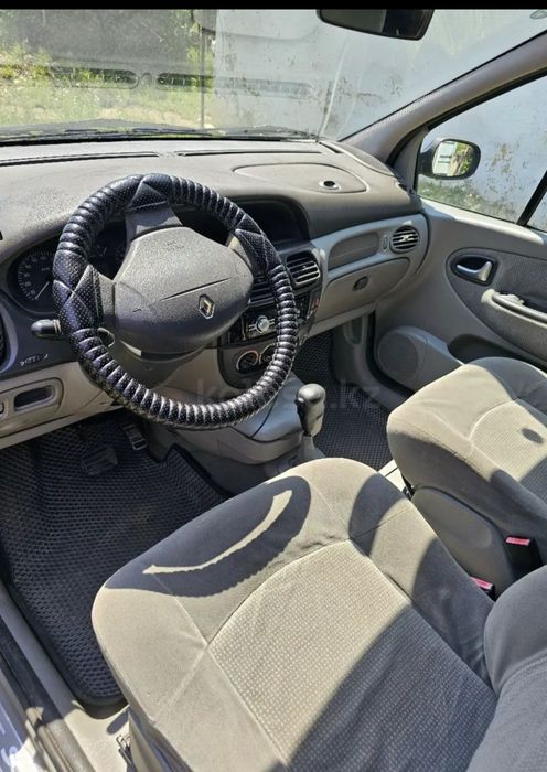 Продам машину Renault scenic