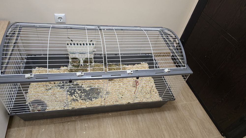 Клетка за гризачи много голяма.