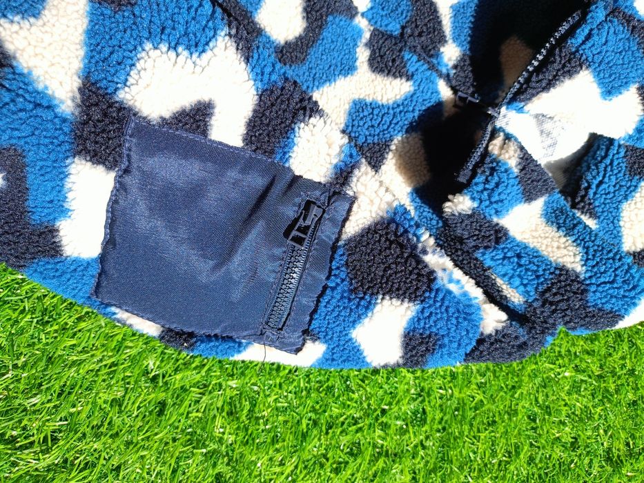 Момчешко яке, 134 см.