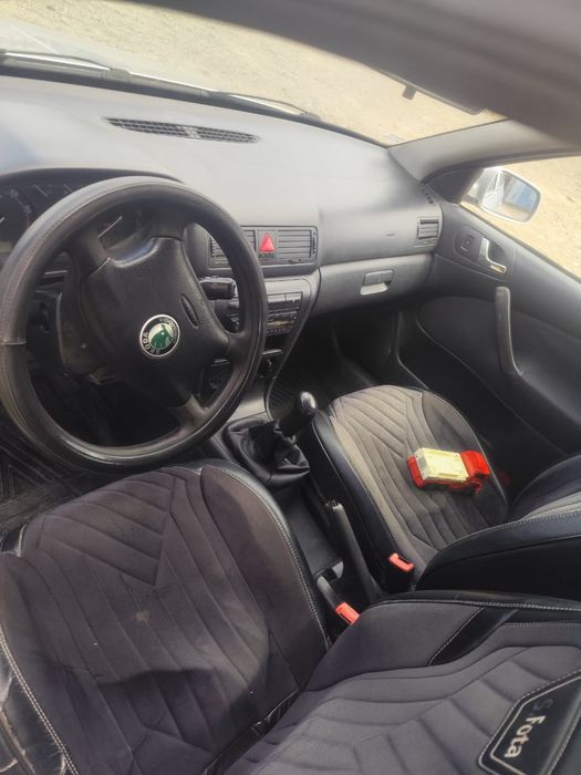 Shkoda Octavia Tour a4