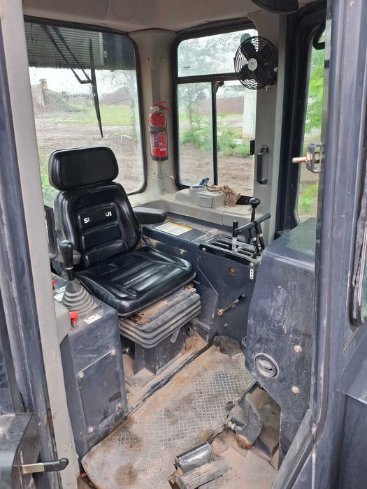 Продается Бульдозер SHANTUI SD16