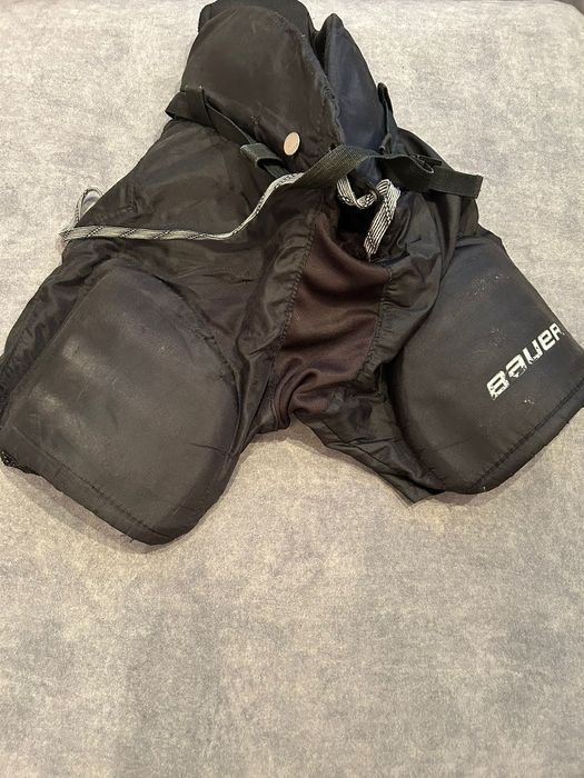 Продам хоккейную форму