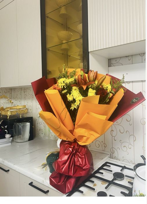 Продаем свежие Цветы!!! очень красивые цветы с приятным ароматом 8000т