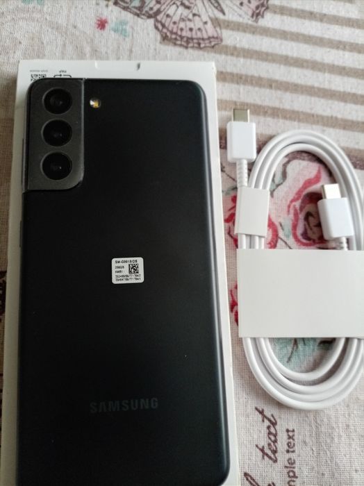 Vind telefon mobil Samsung  S21 Galaxy stare că nou preț 500 lei neg