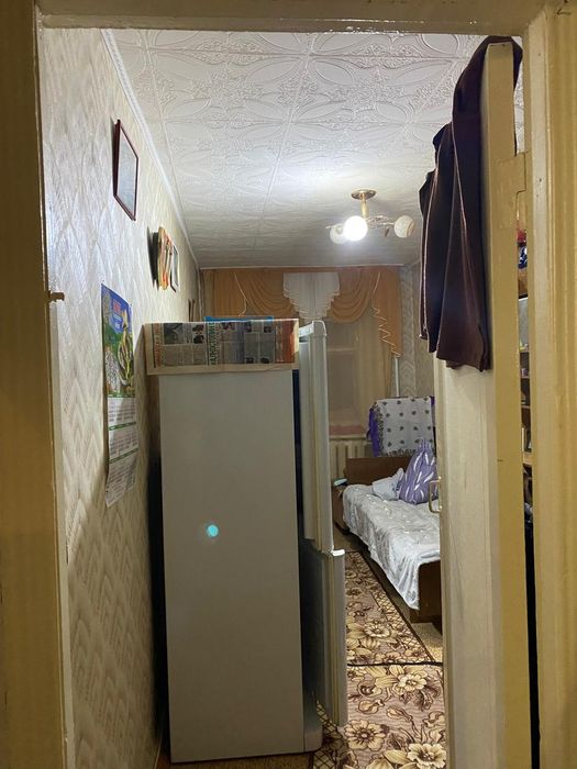 Продам квартиру  3