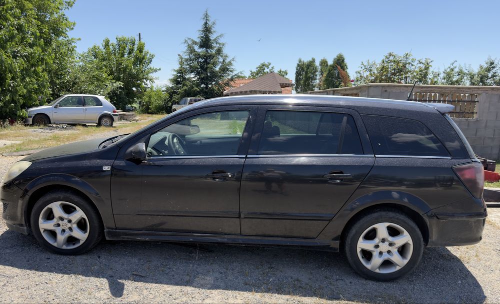 Opel Astra H (комби 1.6i ) на части